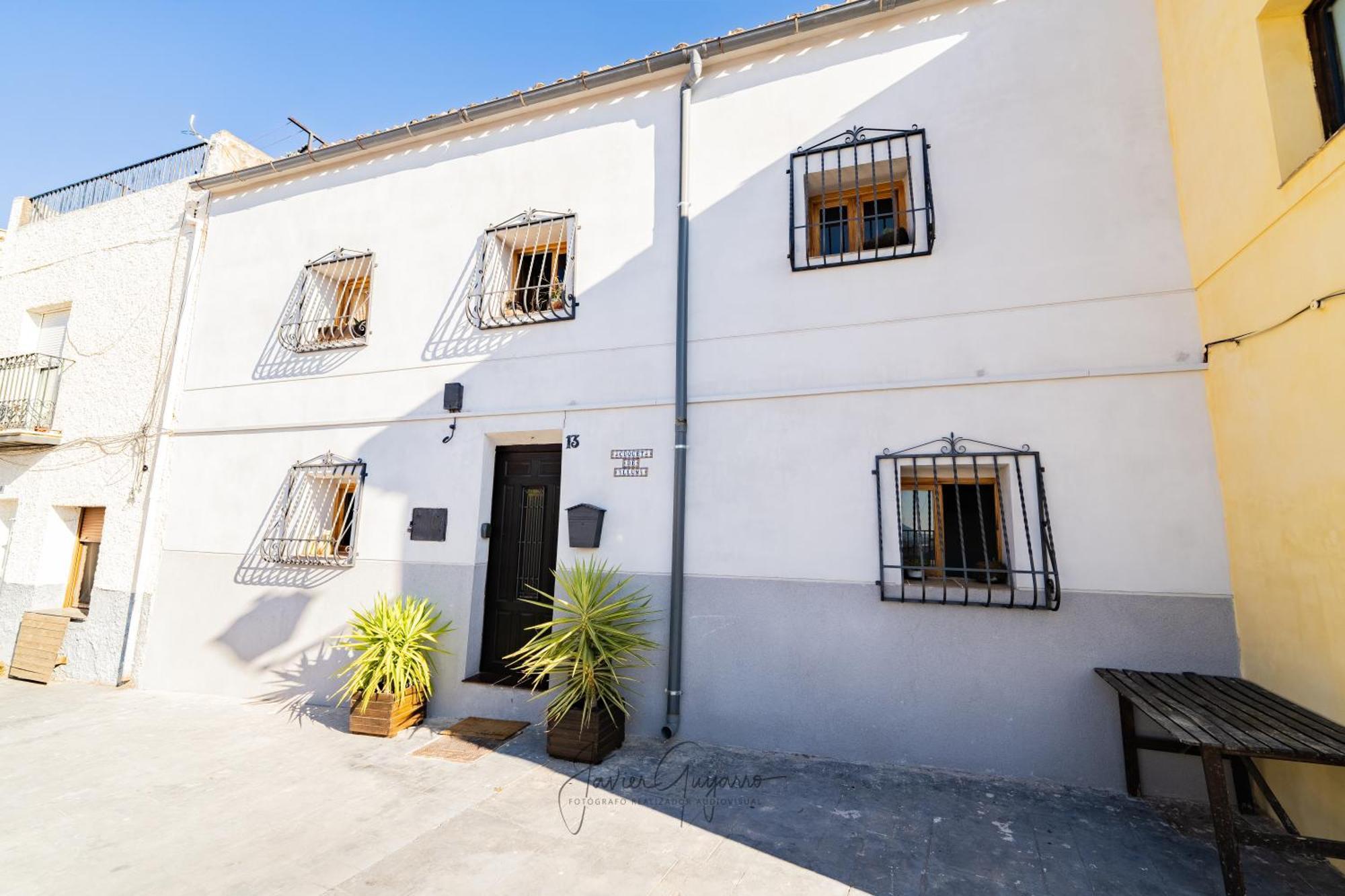 הוילה Casa Cuquet De Llum Onil מראה חיצוני תמונה