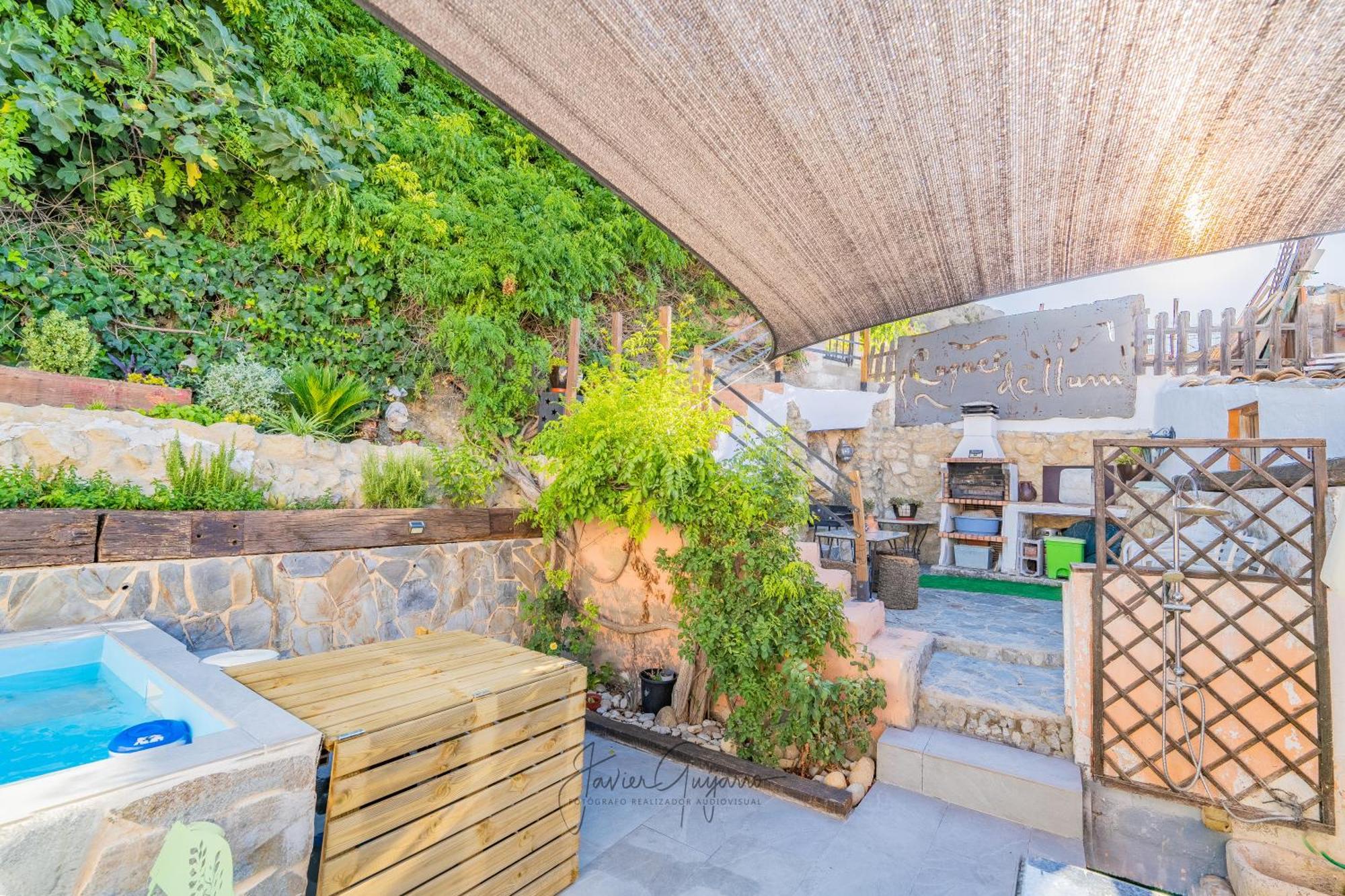 הוילה Casa Cuquet De Llum Onil מראה חיצוני תמונה