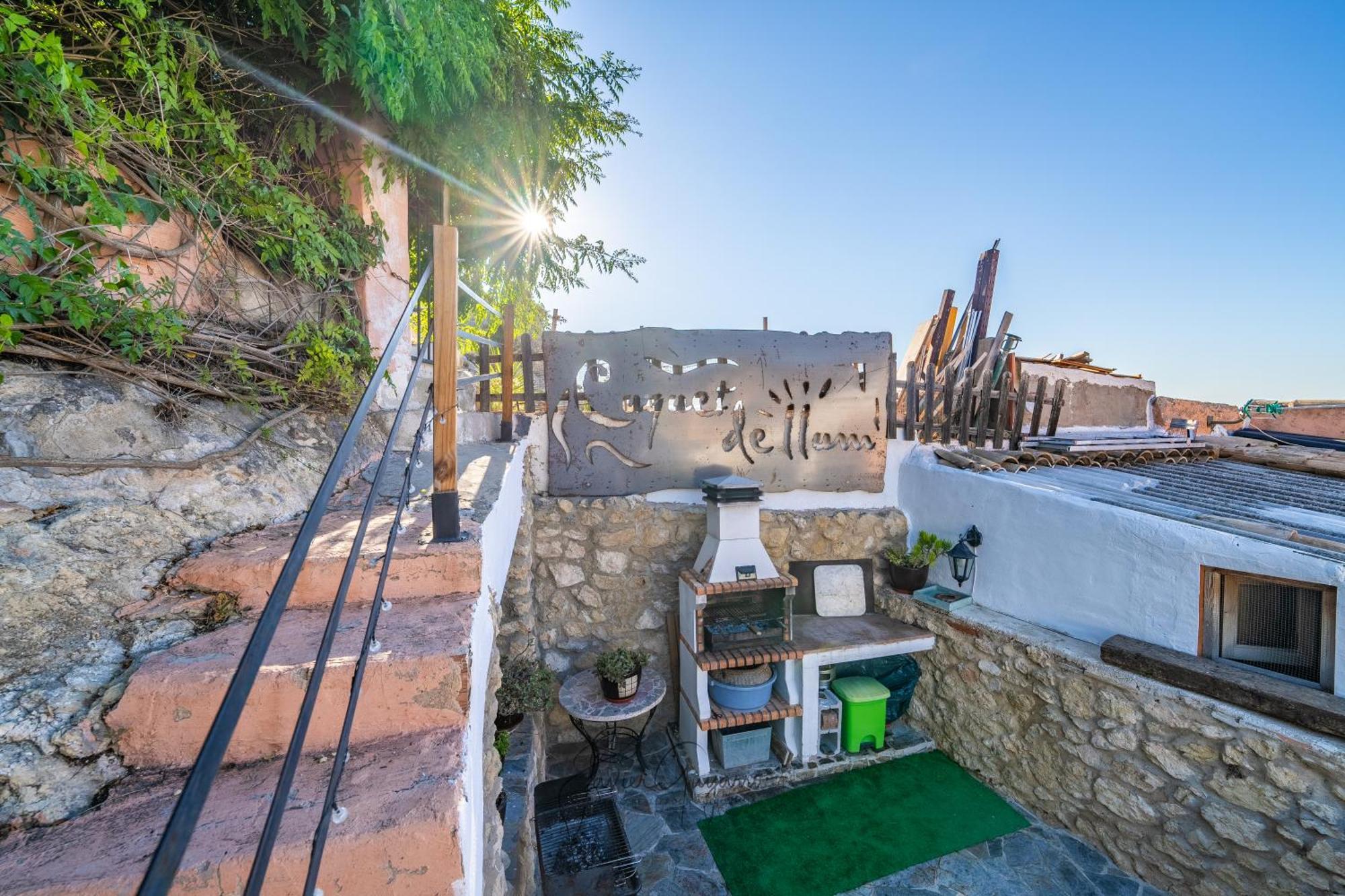 הוילה Casa Cuquet De Llum Onil מראה חיצוני תמונה